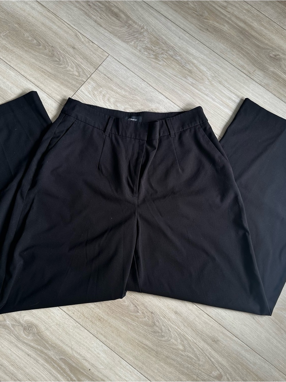 Reitmans Black Wide-Leg Trousers with Belt Loops